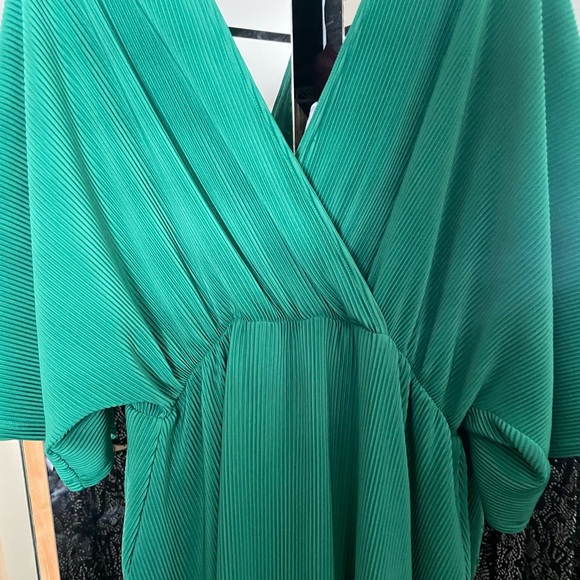 💚 By anthropologie plisse v-neck wrap midi dress dark green pleated 1X PREOWN - Picture 7 of 17